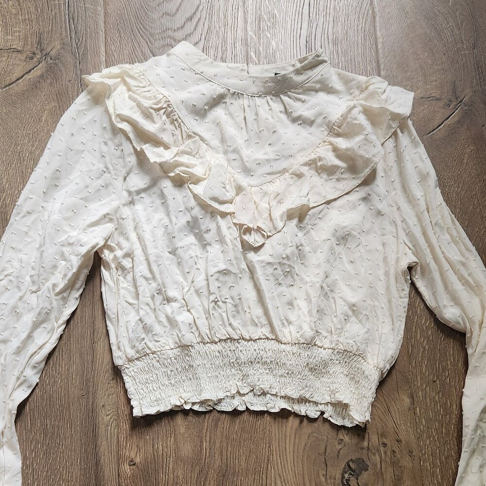Wild fable cropped long sleeve blouse